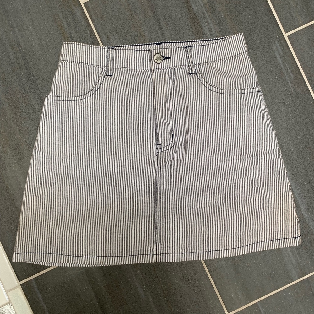 Brandy Melville skirt